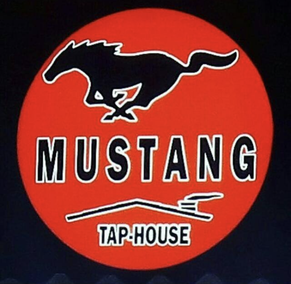 Logo restaurante Mustang Tap-House
