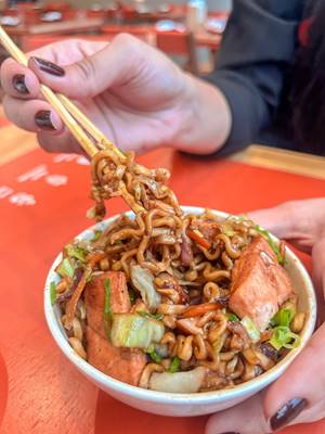 Yakissoba Salmão