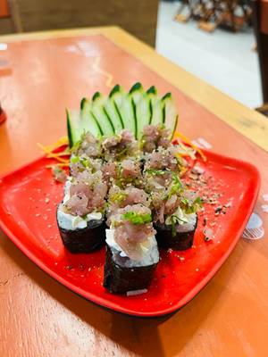 Makimono Atum Tartar 10 un