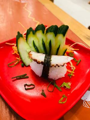 Nigiri Polvo 4 un