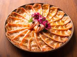 Logo restaurante udon sushi foz