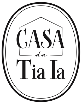 Logo restaurante Tia Ia Café