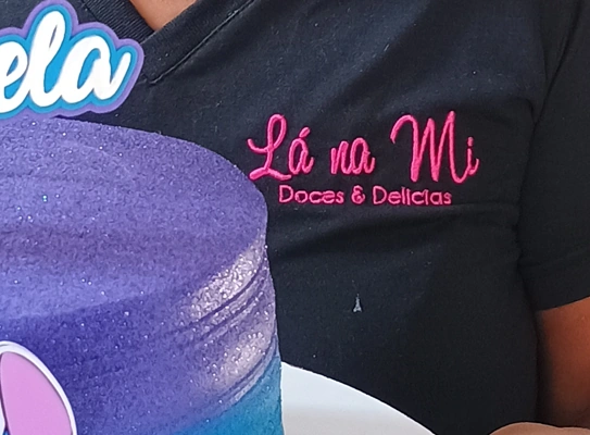 Logo restaurante LA NA MI DOCES E DELICIAS